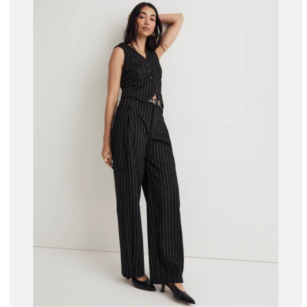 NEW Madewell Cargo Pants in Pinstripe Almost Black - Picture 2 of 9